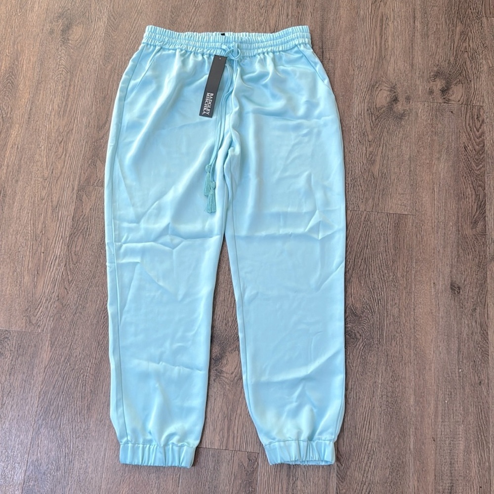 *LIMITED* NWT Women's Satin ATHLEISURE Jogger Pant